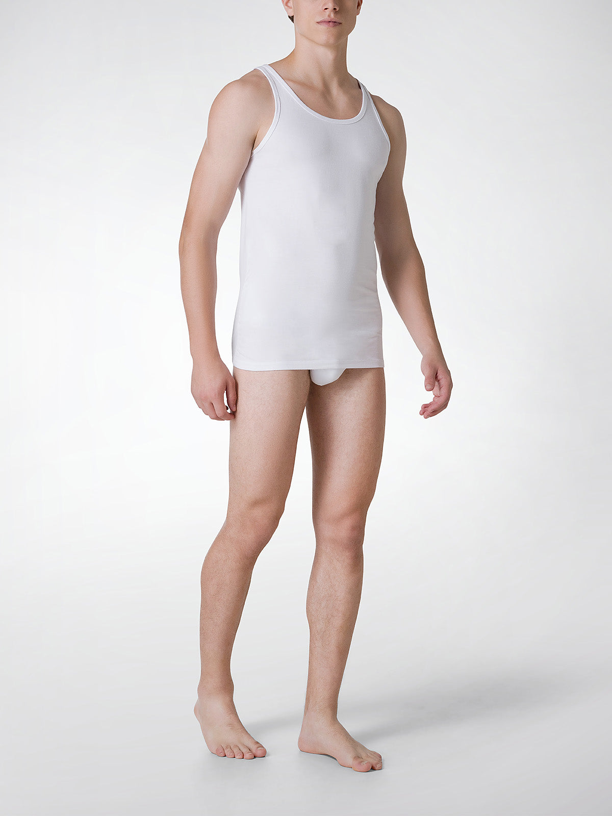 Canotta uomo ET1102 Enrico Coveri - Stile e Comfort Canotta uomo ET1102 Enrico Coveri - Stile e Comfort