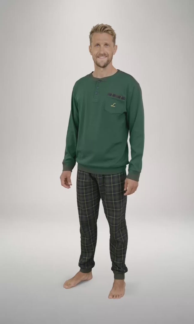 #colore_verde-bosco-4000