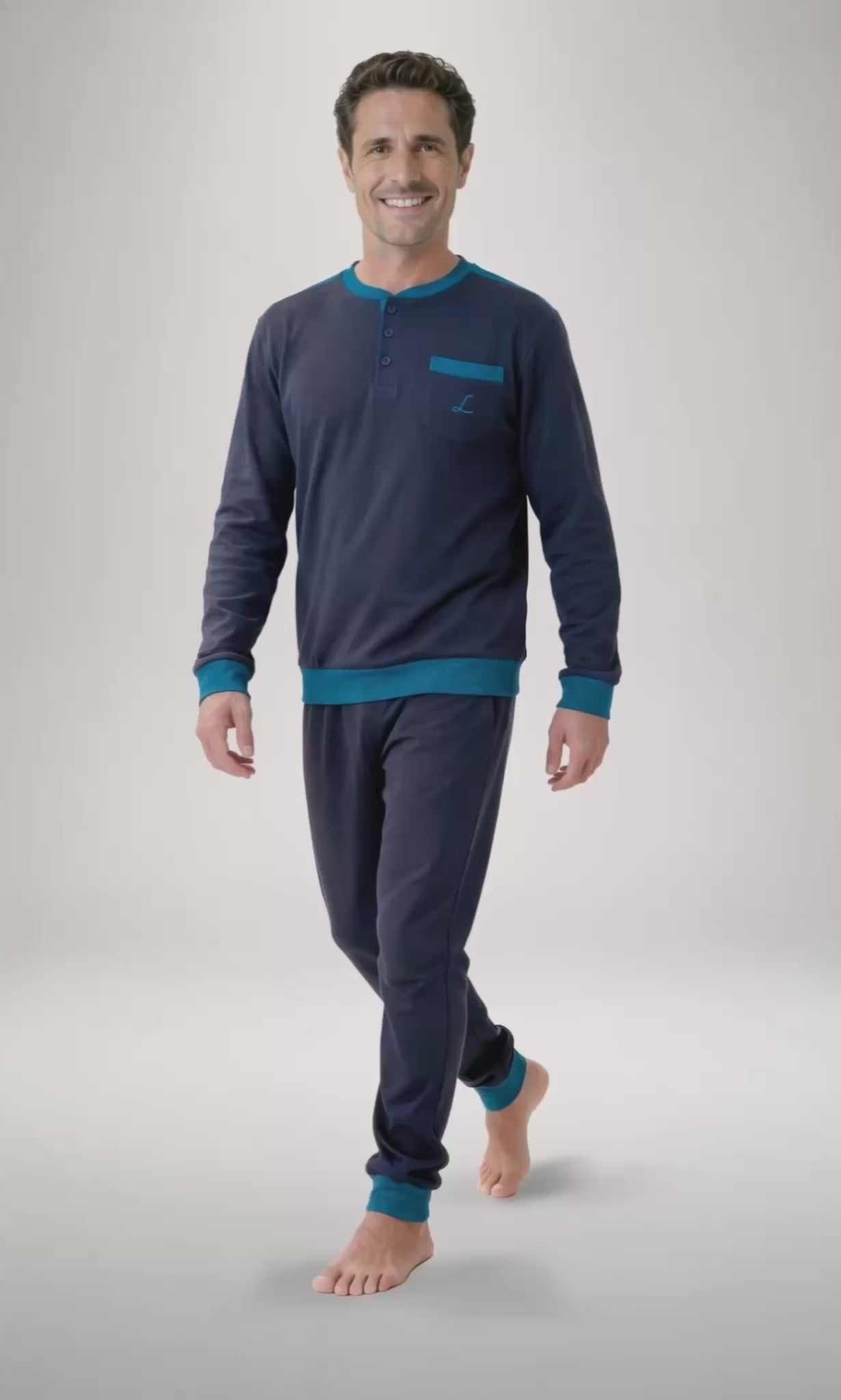 #colore_blu-navy-5000